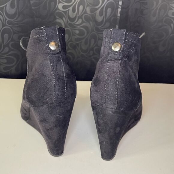 Black Wedge Lace Up Booties size 7 - Picture 5 of 10